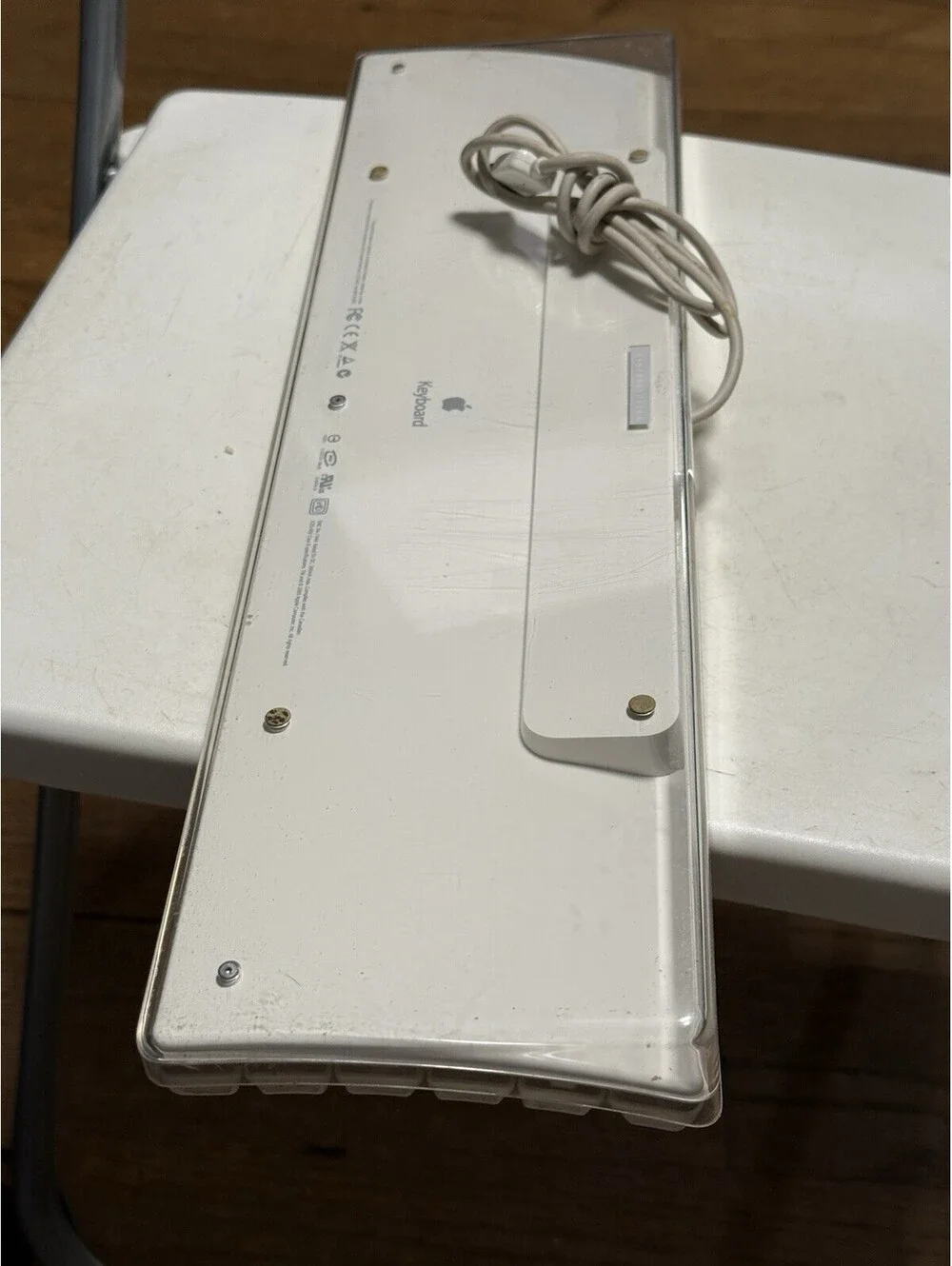 Genuine Apple Mac A1048 White Wired Full Size Keyboard English ( Asis) Read